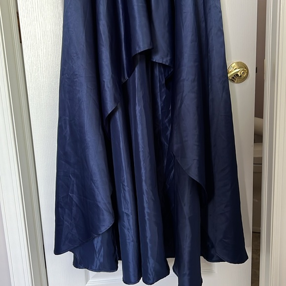 Navy blue prom dress with a sequin top - Picture 4 of 8